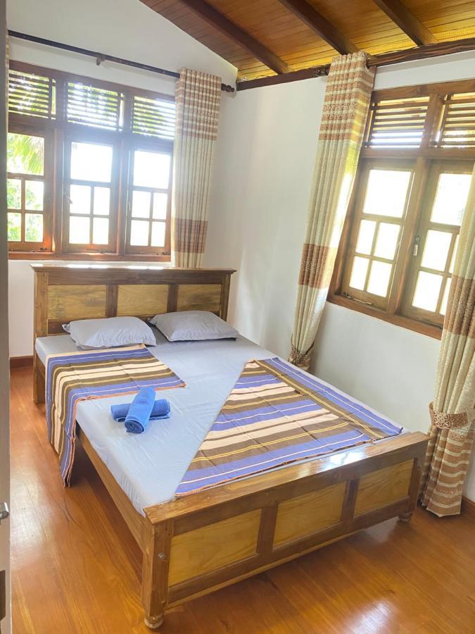 Happy Feet Diyaluma Bed & Breakfast Koslanda Екстериор снимка