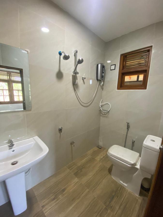 Happy Feet Diyaluma Bed & Breakfast Koslanda Екстериор снимка